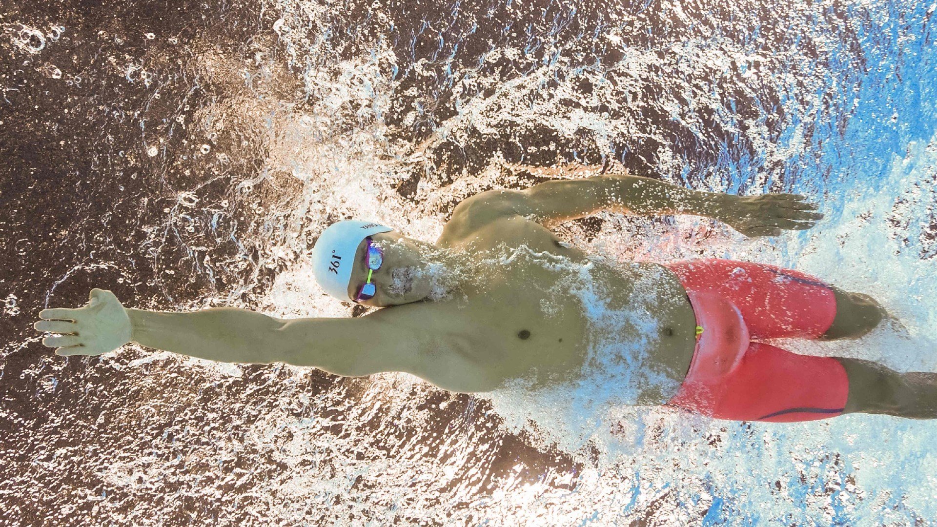 Doinb连续七场比赛得分超过高光表现，老鹰挑战极限！